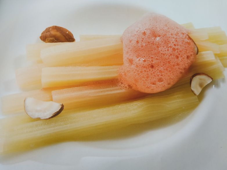 Rebarbora s červenou řepou