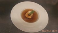 Zvěřinové consommé s kuřecím nokem